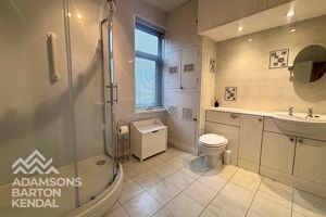 Photo 25- click for photo gallery